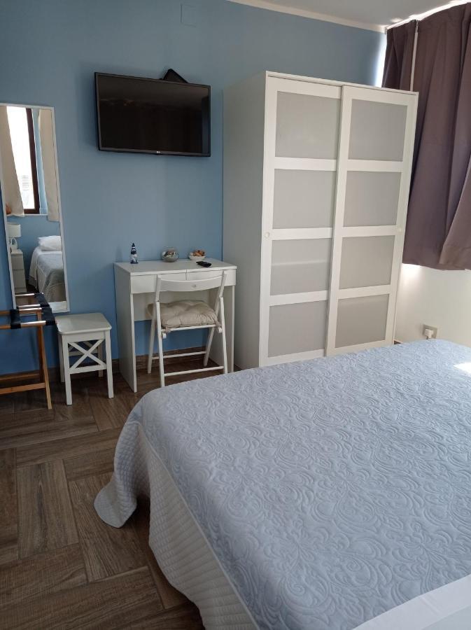 Casa Piano Ponente Hotel Isola delle Femmine Luaran gambar